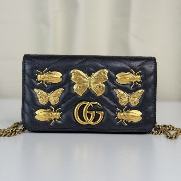 Gucci Black Leather Marmont Shoulder Bag with Gold Bee & Butterfly Embellishment - Picture 1 of 10